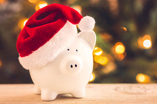 5 Ways to spend Less During the Holiday